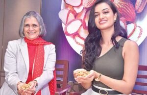 People advised to eat almonds for better health