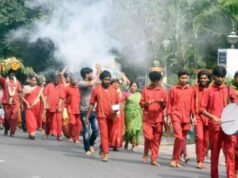 Bhavani Deeksha begins with devotional fervour at Kanakadurga temple | Vijayawada News