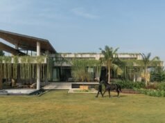 23 Degrees Design Shift surrounds Hyderabad home with moat