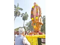 Guv recalls Vajpayee’s invaluable contributions to country’s progress