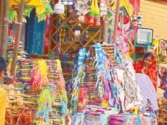Begum Bazar sees surge in demand for kites ahead of Sankranti festival